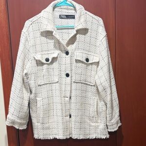 Zara Black and Cream Checkered Shacket (shirt/jacket)